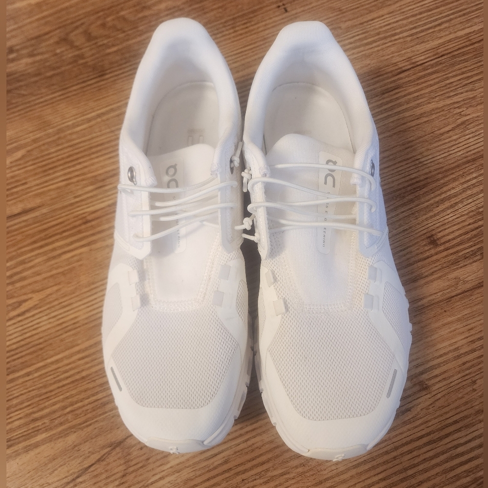 Size 9 Women's On Cloud 6 - Picture 8 of 9
